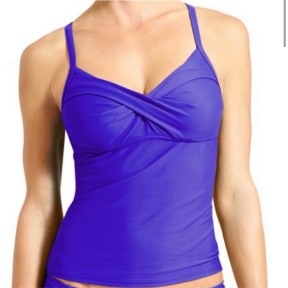 Athleta Other - Athleta twister Tankini size 36 B/C tall and kata surge swim short in medium